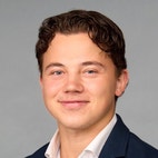 Bilde av megler Markus Holder Jenssen