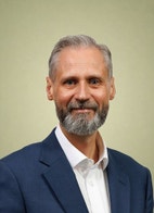 Bilde av megler Thomas Madsen