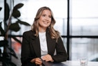 Bilde av megler Lotta Haarr Jølstad