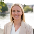 Bilde av megler Thea Lærdal