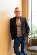 Bilde av megler Alexander Søvik