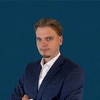 Bilde av megler Eivind Solheim