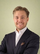 Bilde av megler Fredrik Rindahl