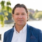 Bilde av megler Sjur André Svihus