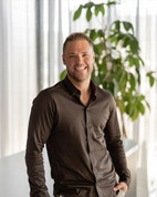 Bilde av megler Kristoffer Ingebretsen