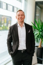 Bilde av megler Daniel Mossige