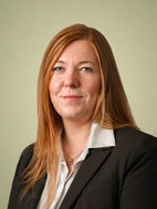 Bilde av megler Madeleine Lauritzen