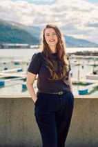 Bilde av megler Kristine Langfjell
