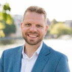 Bilde av megler Svend Tjelta