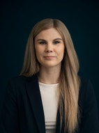 Bilde av megler Lene Dragøy