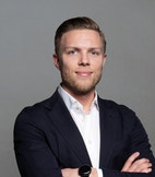 Bilde av megler Ole Sundnes