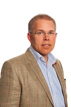 Bilde av megler Kristoffer Retvedt