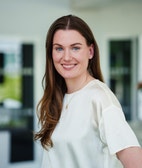 Bilde av megler Mette Sandersen