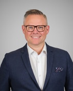 Bilde av megler Terje Hoel