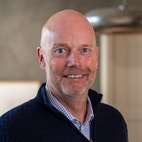 Bilde av megler Terje Opland