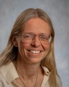 Bilde av megler Ingerid Ulstein