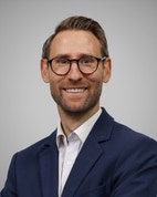 Bilde av megler Christian Eik