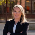 Bilde av megler Lena Leikvoll