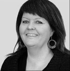 Bilde av megler Kathrine Høiden