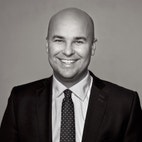 Bilde av megler Henrik Erland Morud