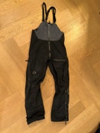 Norrøna Trollveggen Gore-Tex Pro Bibs M str.L | FINN-torget