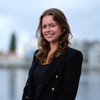 Bilde av megler Sarah Sofie Nistad Vik