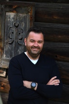 Bilde av megler Håkon Wøllo