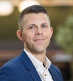 Bilde av megler Sebastian Leistad