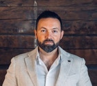 Bilde av megler Einar Nyland-Storhaug