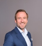 Bilde av megler Petter Bjørstad
