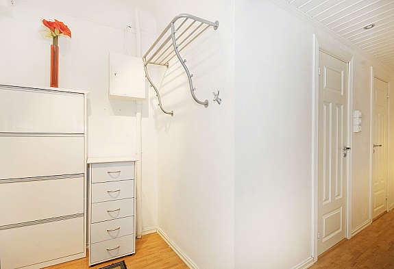 Lys og romslig entre. Galleribilde