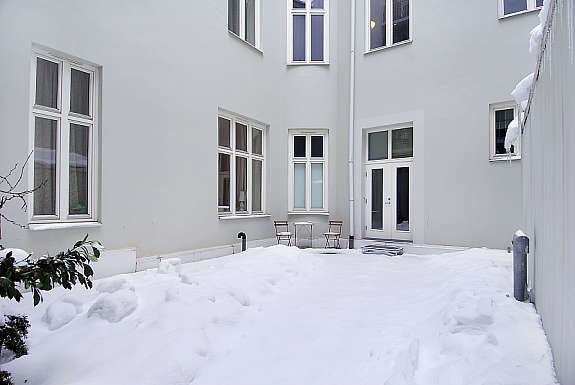 Felles bakgård Galleribilde