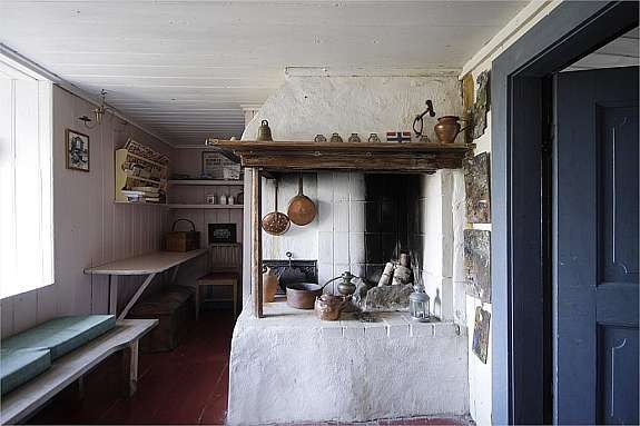 rom med peis Galleribilde