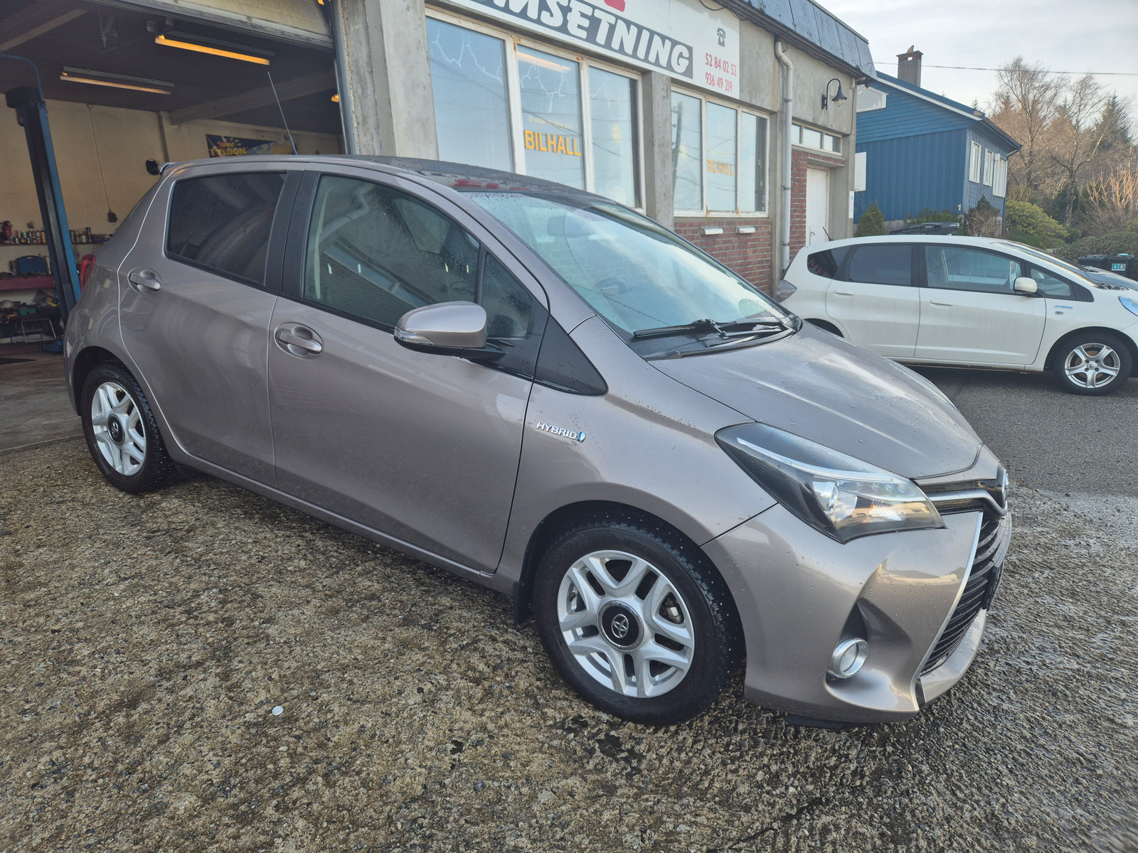 Toyota Yaris 1,5 Hybrid Style e-CVT.TOPPMODELLEN.SE KM. 3