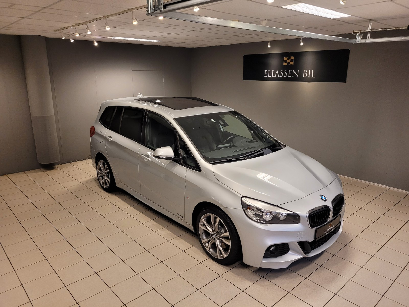 BMW 2-serie 220d xDrive Gran Tourer 190Hk M-Sport /HUD/Skinn/Krok 2
