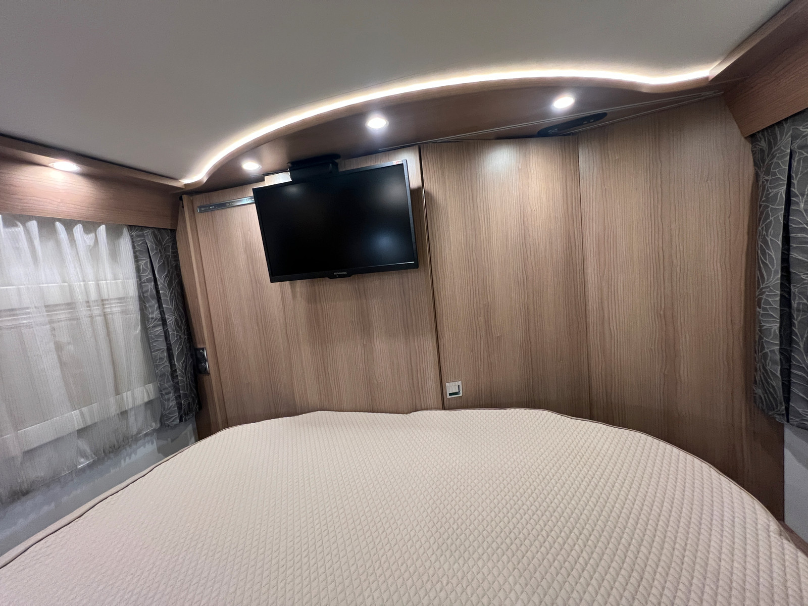 Gallery image 33