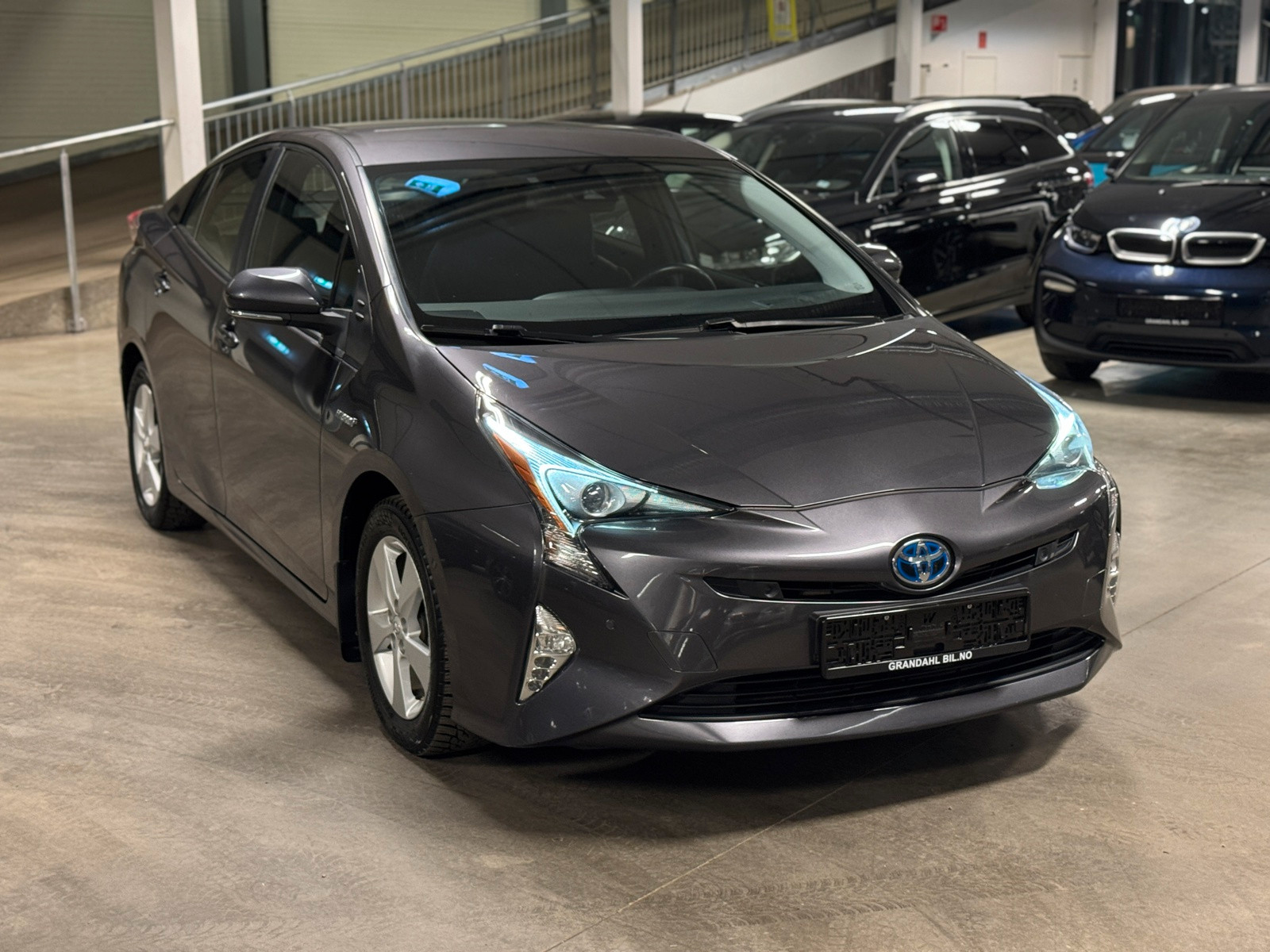 Toyota Prius Hybrid I Ryggekamera I Hengerfeste I JBL lyd I Head Up 3