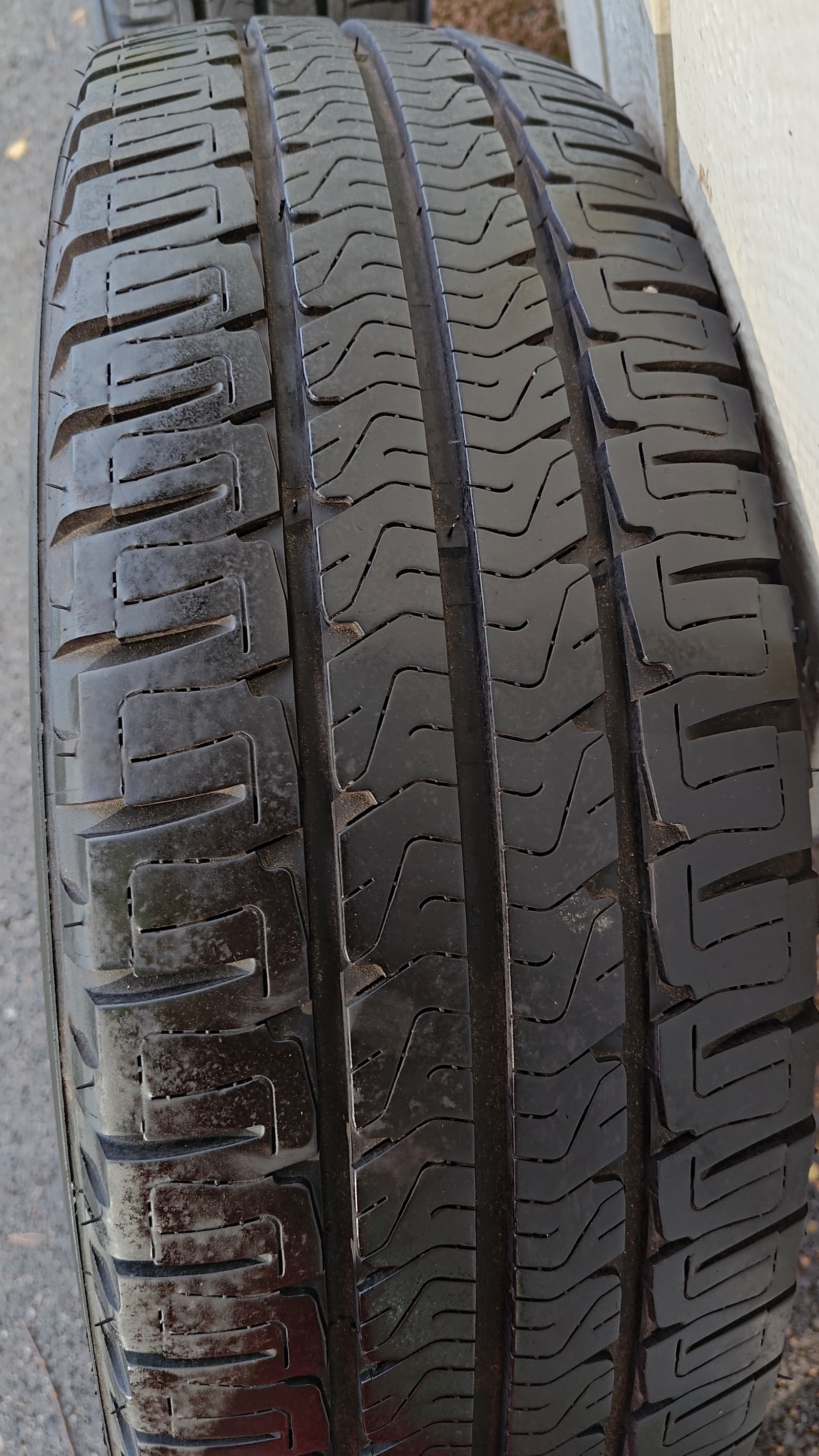 Michelin Agilis camping 225/75R16CP | FINN-torget