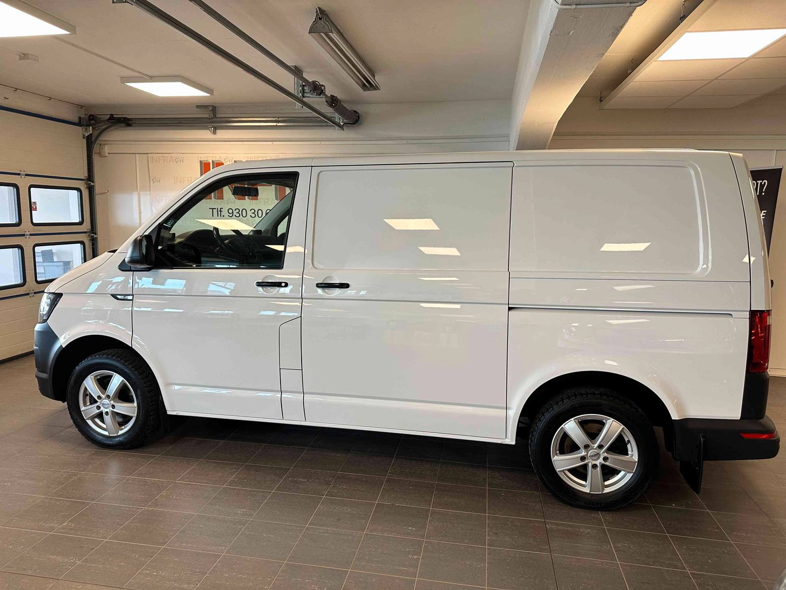 Volkswagen Transporter FJ-WEBASTO+2 x SKYVEDØRER+H-FESTE+NY EU+NY SERVICE++++ 3