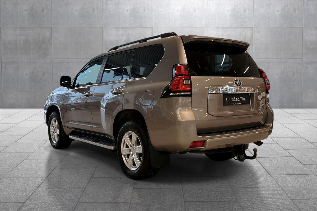 Toyota Land Cruiser 2,8 D-4D GX aut KAMPANJE/NAVI/H.FESTE/SKINN/ADT.CRUISE 3