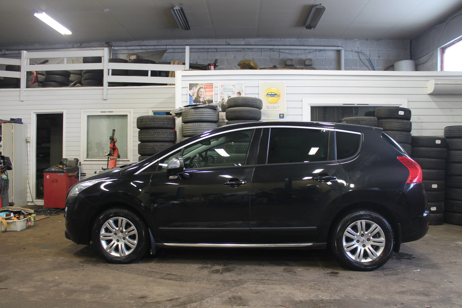 Peugeot 3008 Allure 1,6 e-HDi 112hk Ny regreim 2