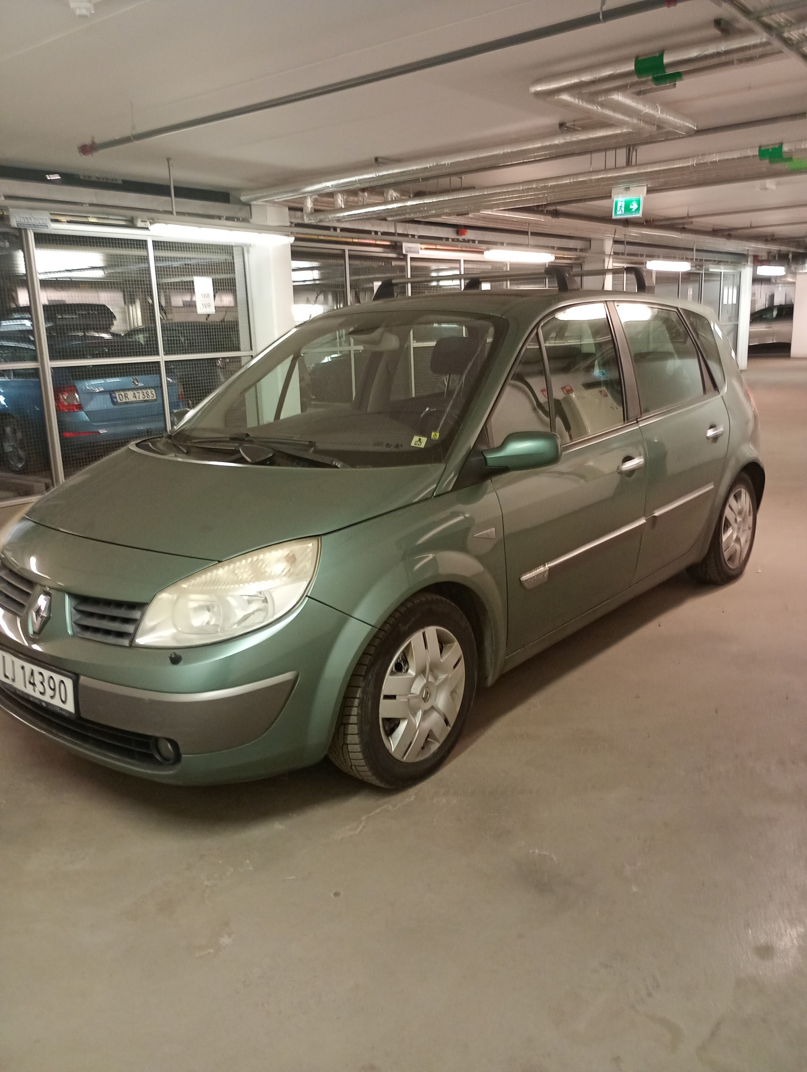 Renault Scenic 1,6 Authentique EU TIL NOVEMBER 2026 2