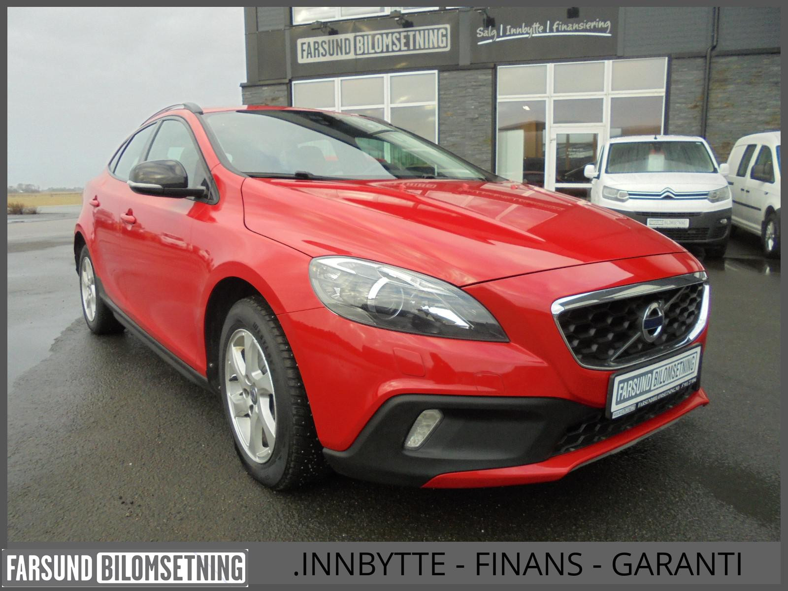 Volvo V40 Cross Country D2 (114HK) DAB+, CRUISE, PARKSENS, KAMERA, EU.OK 2027