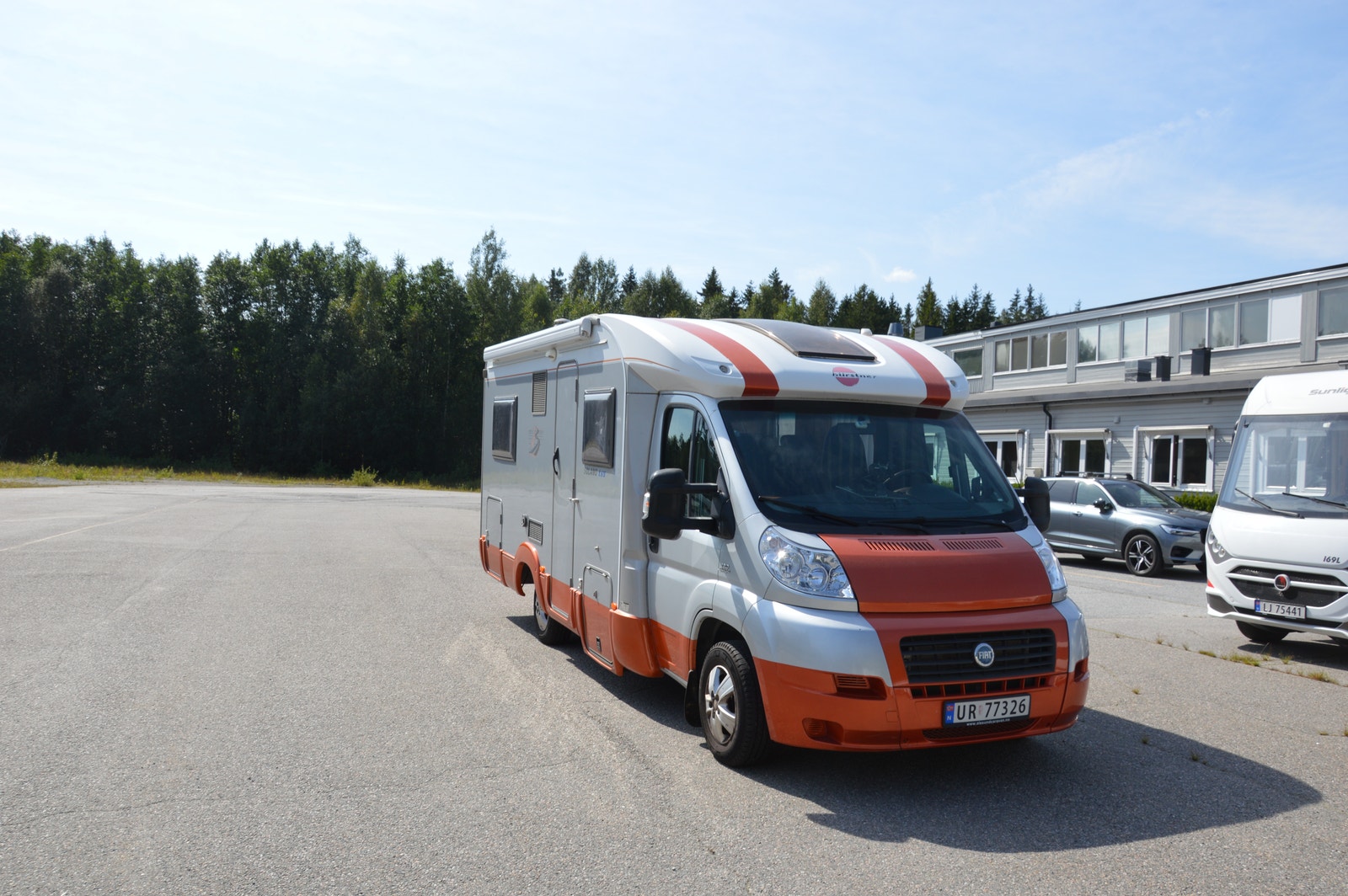 Bobil til salgs: Bürstner Solano T 615 - 2006 - Delintegrert - 130 hk - 2,3  l | FINN.no