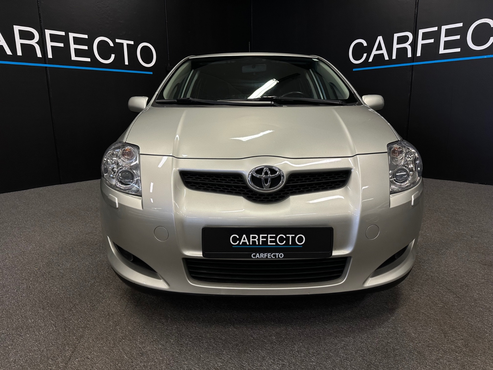 Toyota Auris 1.4D-90HK/AUTOMAT/EU27/VELHOLDT/LAVKM 3