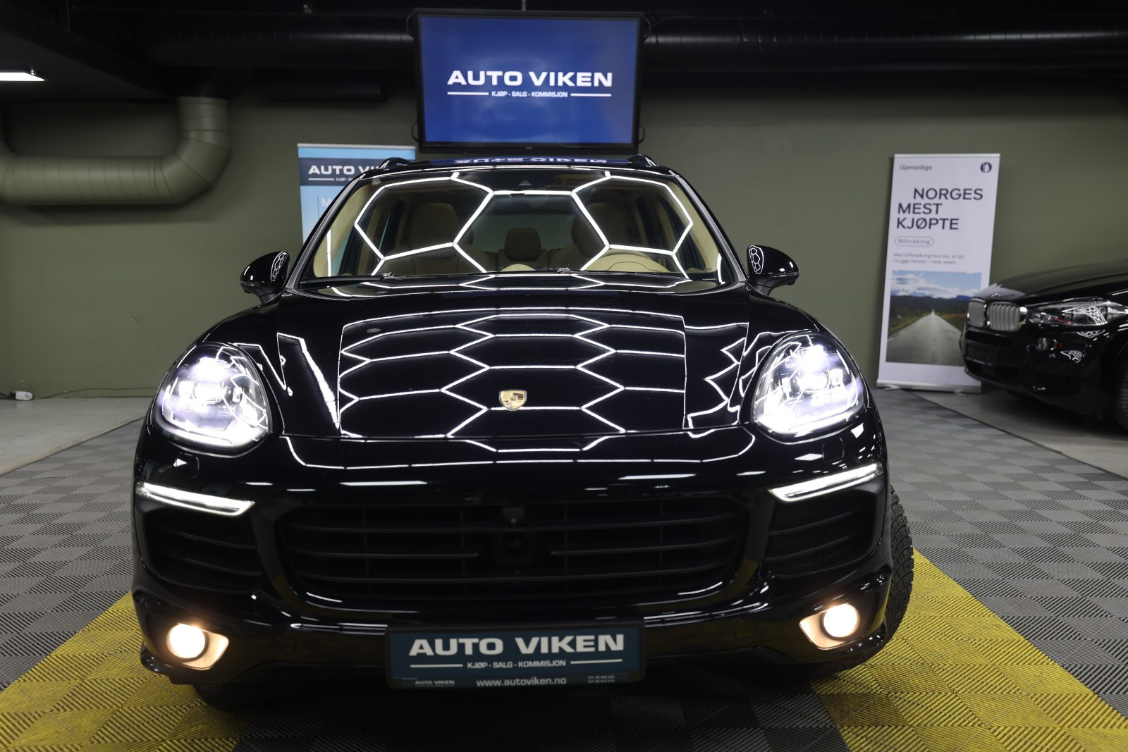 Porsche Cayenne S E-H-3.0-366HK-PASM-12V-PANO-NAVA-BOSE-DAB-ACC-H.F-R.K 3