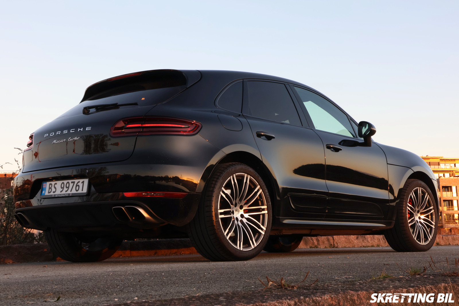 Porsche Macan Turbo 2