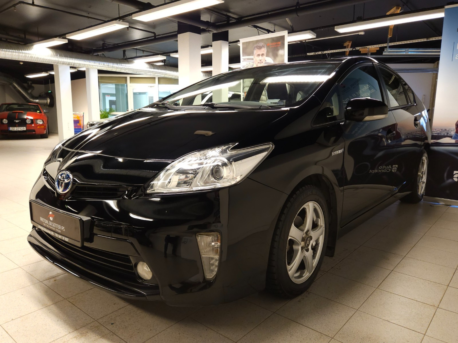 Toyota Prius AUTOMAT / JBL-LYD / HUD / NAVI / R.KAMERA / NYE-BREMSER 3
