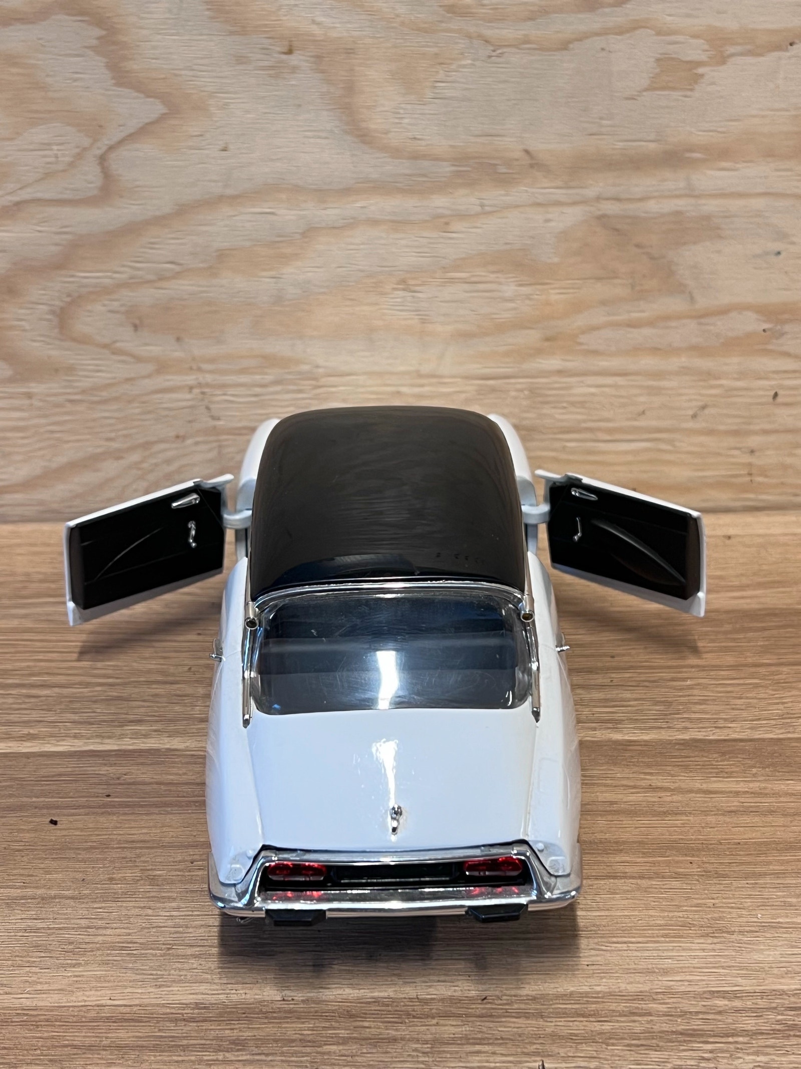 Citroen DS19 (1956) in 1-18 | FINN-torget