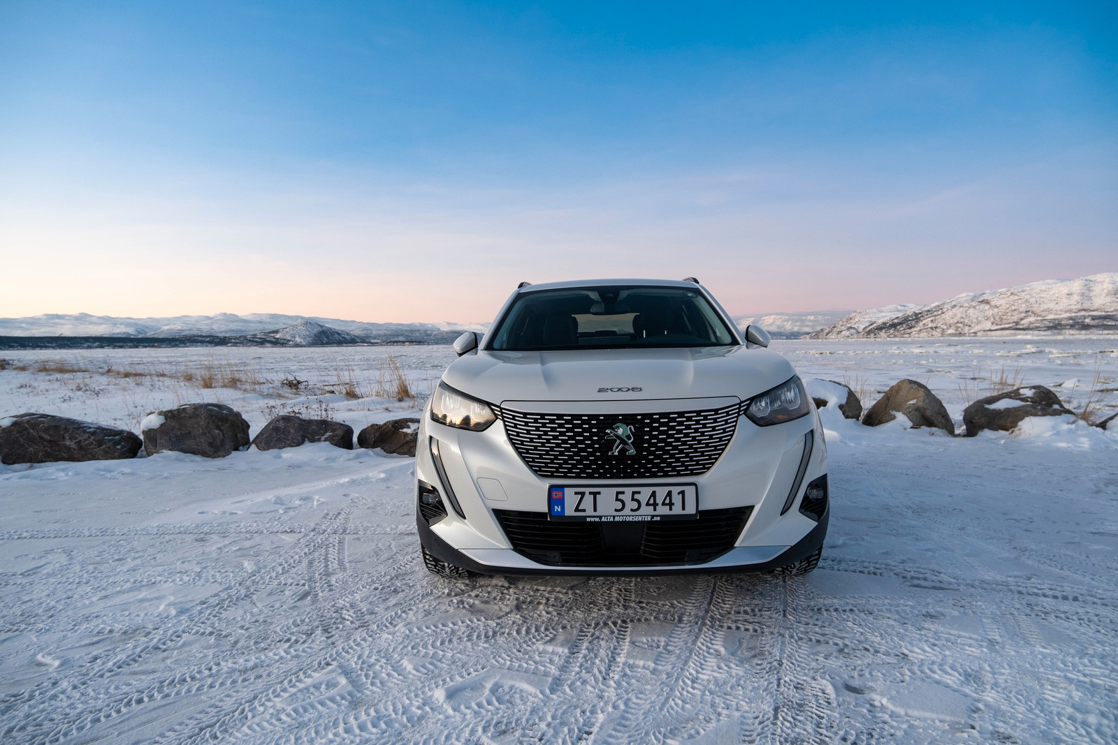 Peugeot e-2008 Allure 2